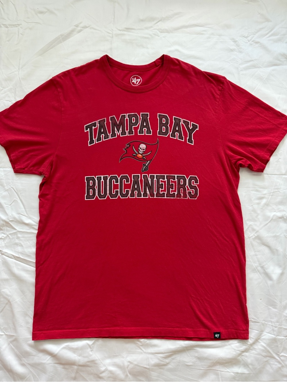 47 Brand Tampa Bay Buccaneers Red T-Shirt Size L